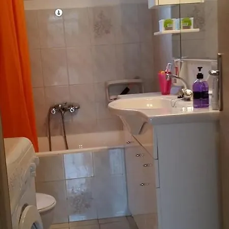 Apartment Traditional House Dhematora